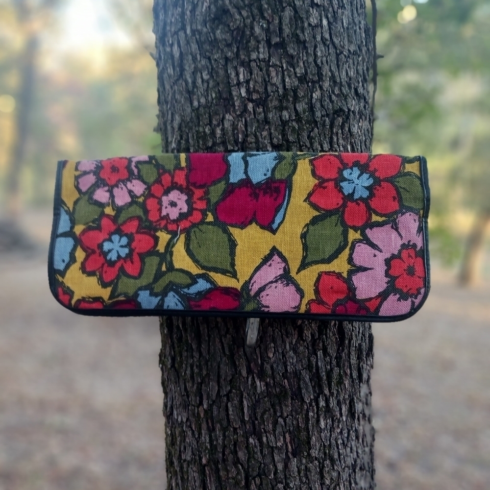 Knitting Needle Holder